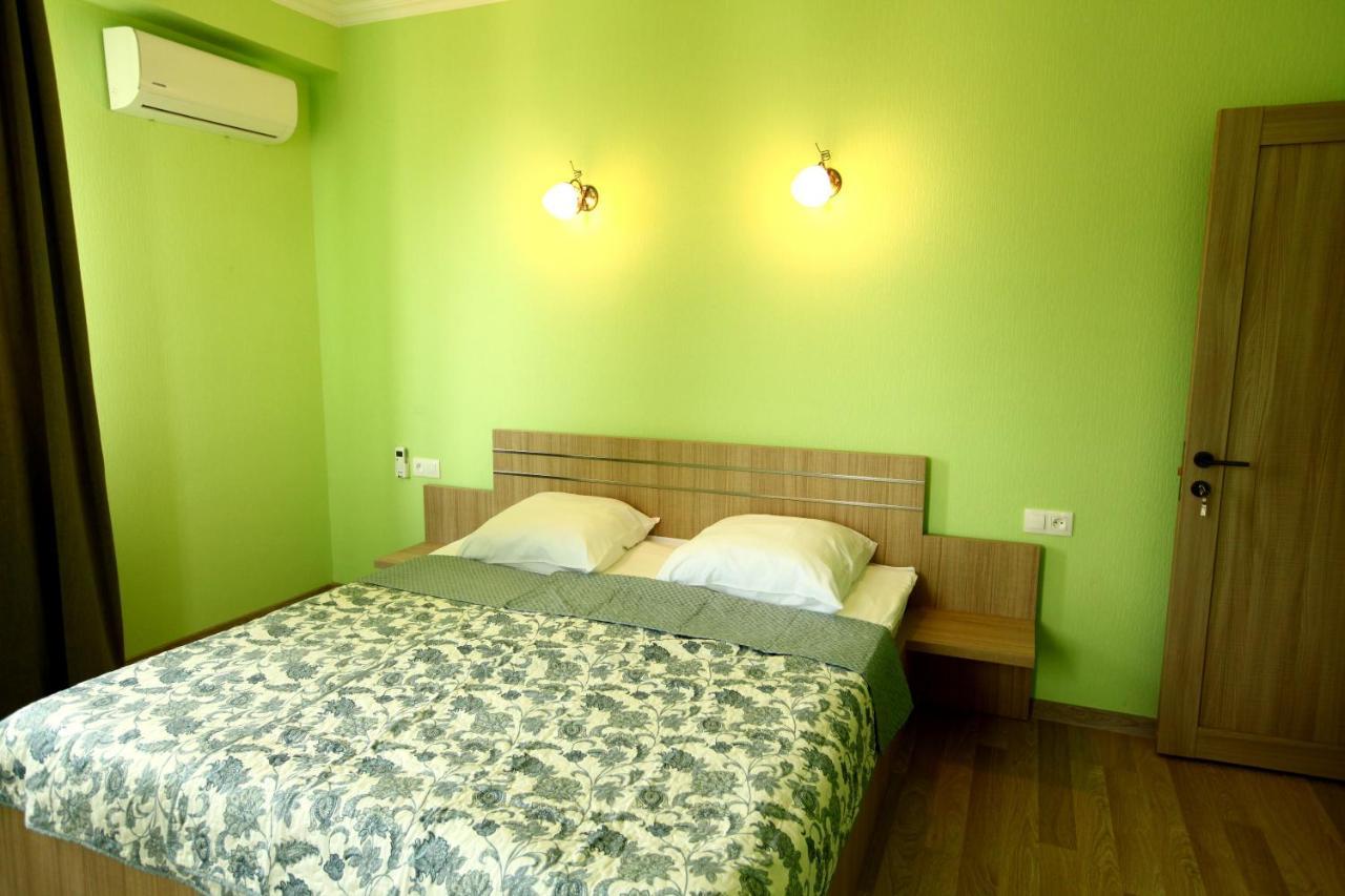 Irakli'S Rooms Τυφλίδα Εξωτερικό φωτογραφία